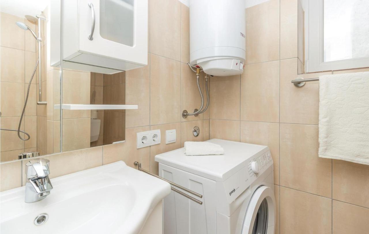 Gorgeous Home In Zadar With Wifi Екстер'єр фото
