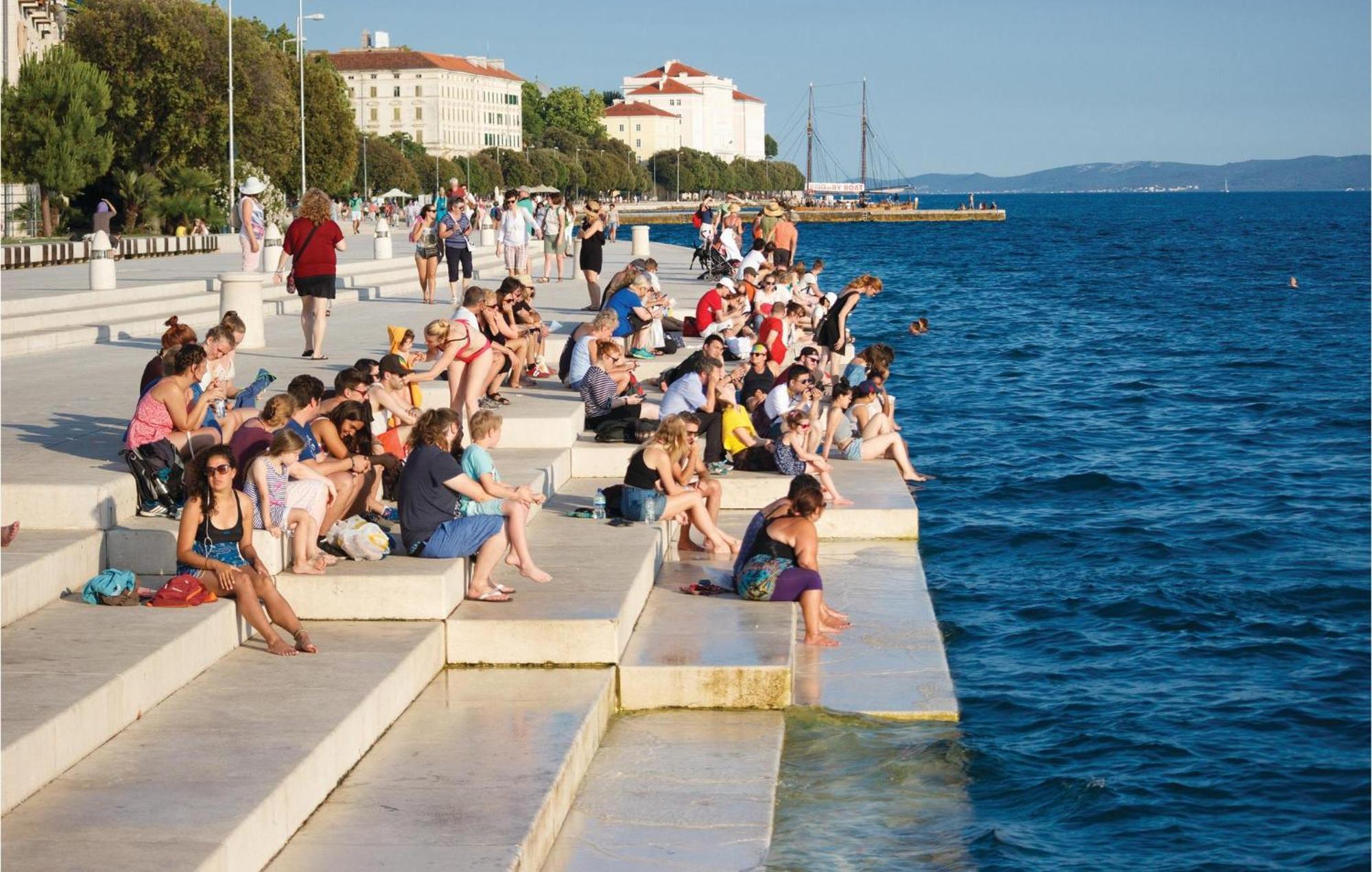 Gorgeous Home In Zadar With Wifi Екстер'єр фото